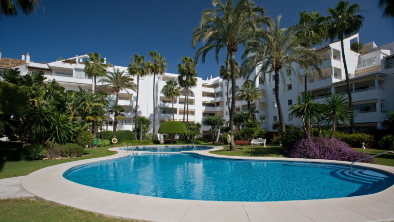 R3191416 | Middle Floor Apartment in Atalaya – € 659,000 – 4 beds, 3 baths