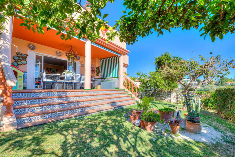 R4287187 | Detached Villa in Marbella – € 699,000 – 5 beds, 3 baths