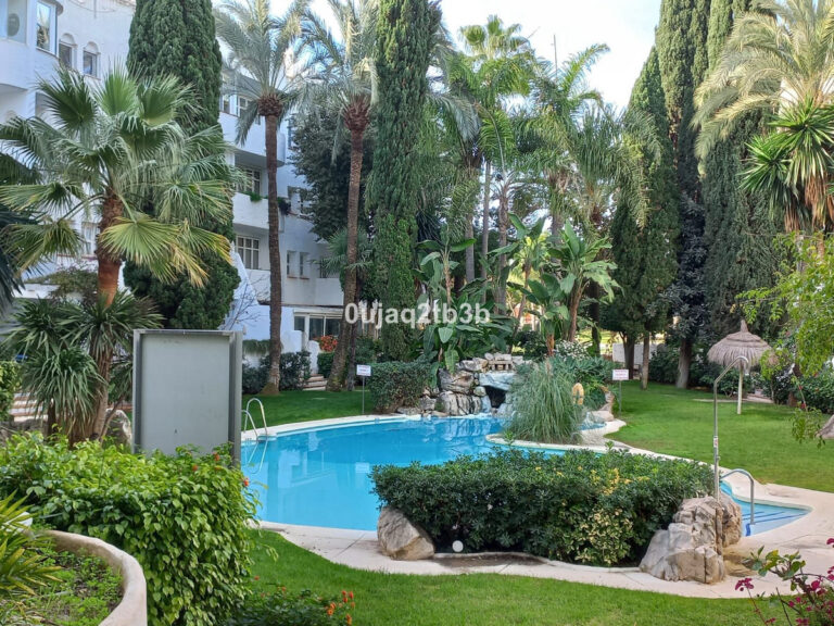 R4225408 | Ground Floor Apartment in Marbella – € 795,000 – 3 beds, 3 baths