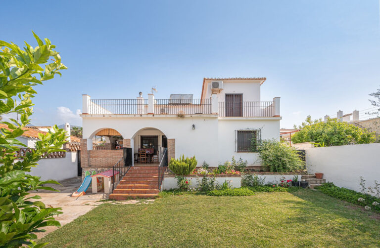 R4317055 | Detached Villa in Marbella – € 799,000 – 3 beds, 3 baths