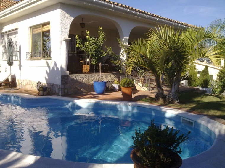 R151353 | Detached Villa in Nueva Andalucía – € 1,490,000 – 7 beds, 5 baths