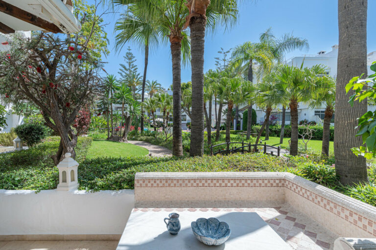 R4209664 | Ground Floor Apartment in Marbella – € 1,595,000 – 2 beds, 2 baths