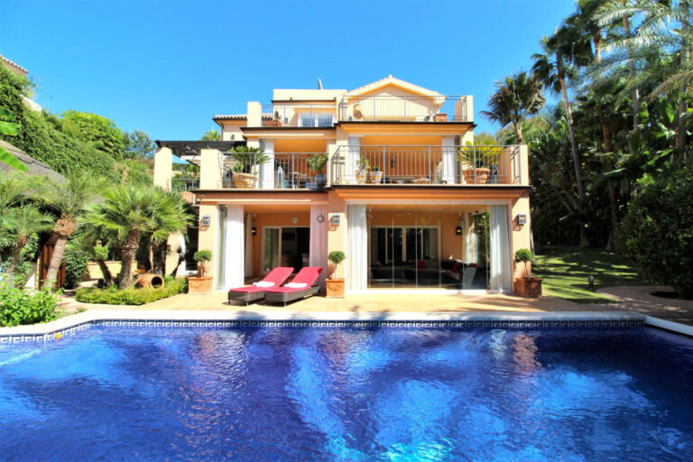 R3520939 | Detached Villa in El Rosario – € 1,985,000 – 5 beds, 6 baths