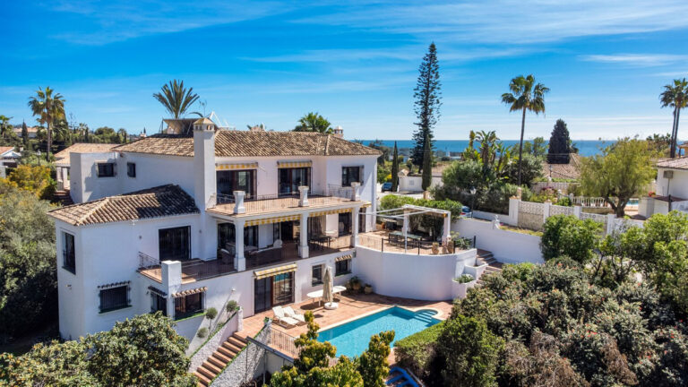 R4245553 | Detached Villa in El Rosario – € 2,200,000 – 6 beds, 6 baths