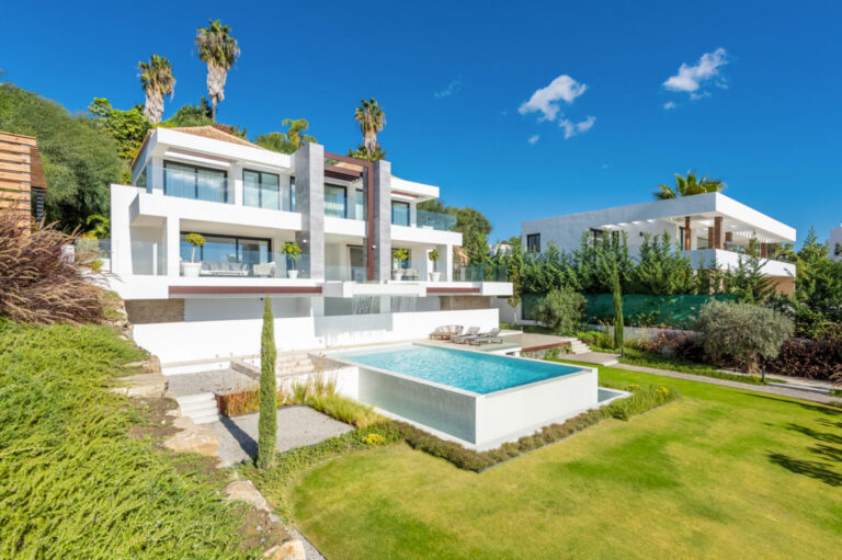 R4309087 | Detached Villa in Benahavís – € 2,995,000 – 5 beds, 6.5 baths