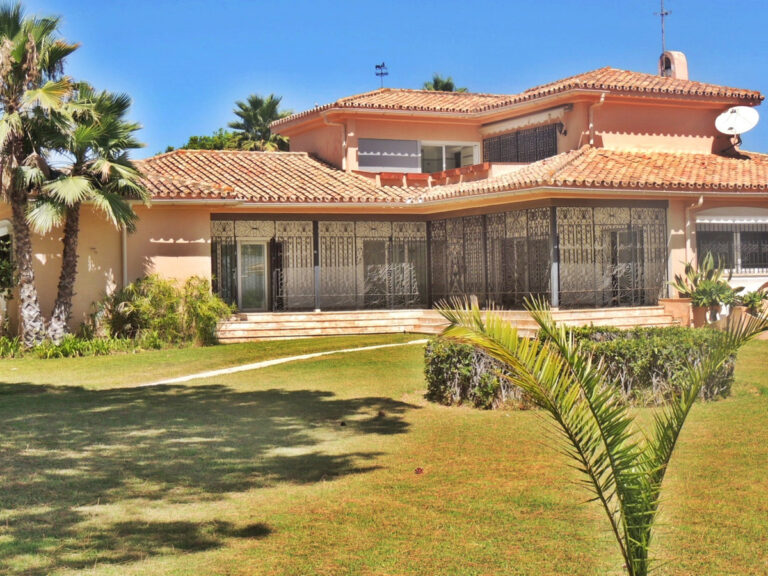 R3666842 | Detached Villa in Guadalmina Baja – € 3,000,000 – 5 beds, 4 baths