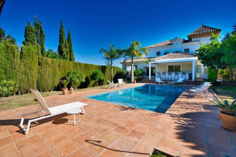 R4058809 | Detached Villa in Marbella – € 3,250,000 – 5 beds, 5 baths