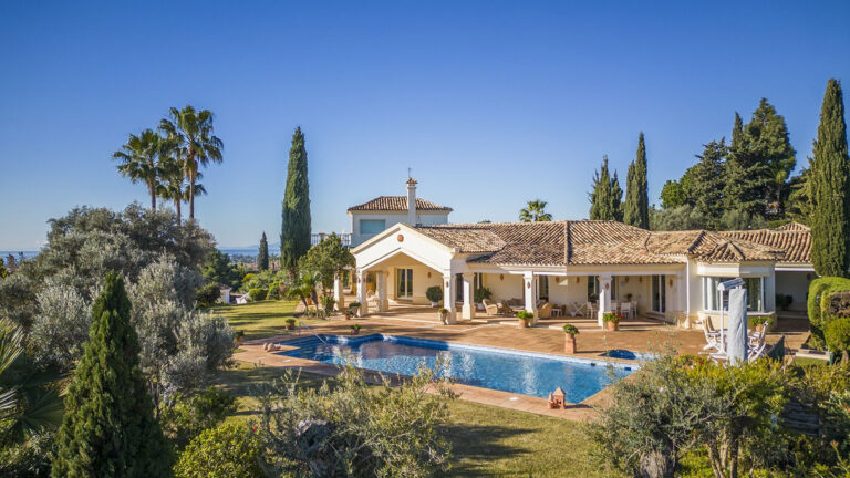 R4237486 | Detached Villa in Benahavís – € 3,300,000 – 4 beds, 4 baths