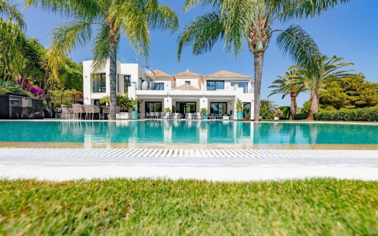 R3743893 | Detached Villa in Marbella – € 7,900,000 – 7 beds, 6 baths