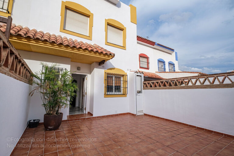 R4196782 | Townhouse in Marbella – € 315,000 – 3 beds, 3 baths