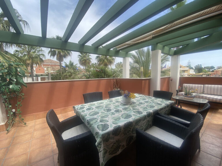 R4305820 | Penthouse in Atalaya – € 340,000 – 2 beds, 2 baths