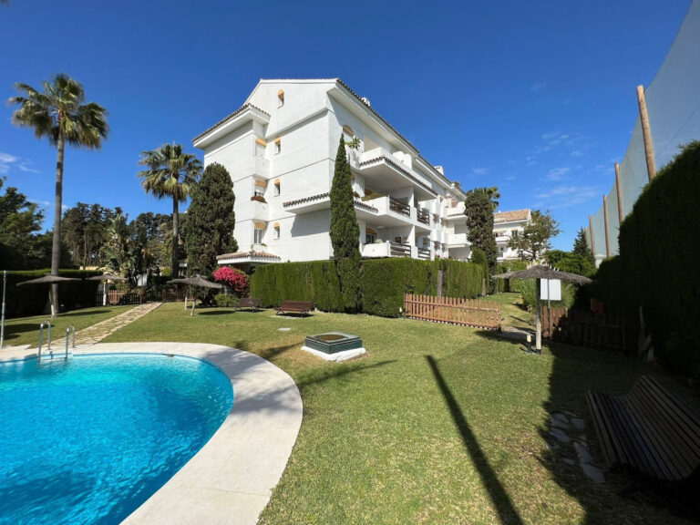 R4307290 | Ground Floor Apartment in Guadalmina Baja – € 369,000 – 3 beds, 2 baths