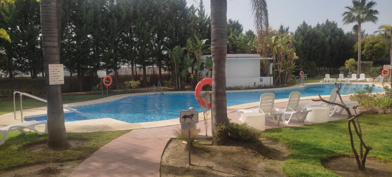 R4256191 | Ground Floor Apartment in Nueva Andalucía – € 380,000 – 3 beds, 2 baths