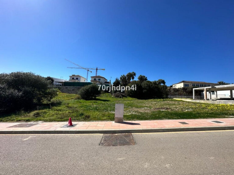 R4275202 | Land in Estepona – € 395,000 – 0 beds, 0 baths