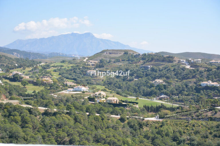 R4082200 | Residential Plot in Benahavís – € 410,000 – 0 beds, 0 baths