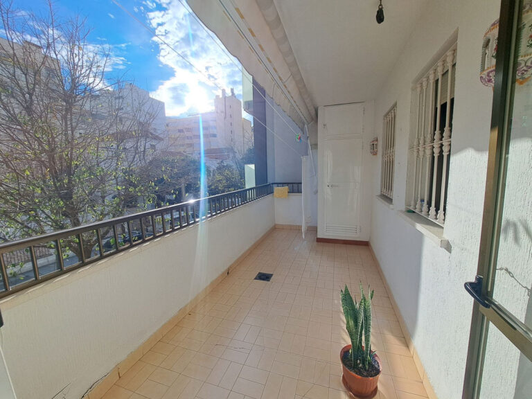 R4216120 | Middle Floor Apartment in Marbella – € 495,000 – 3 beds, 2 baths