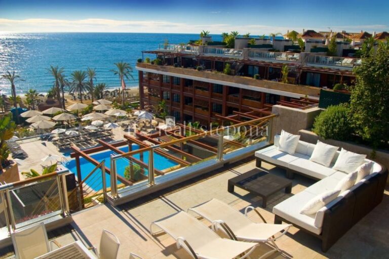 300-00879P | Hotel in Marbella – Puerto Banus – € 5,800,000 – 9 beds, 9 baths