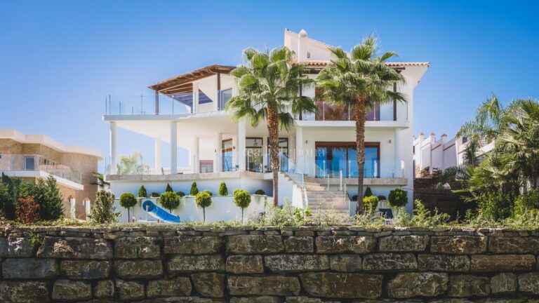 527-01581P | Villa in Benahavis – € 3,250,000 – 5 beds, 5 baths