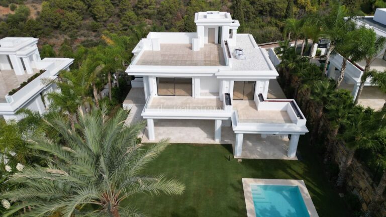 5013HFV | Villa in Marbella Golden Mile – € 6,750,000 – 6 beds, 6 baths