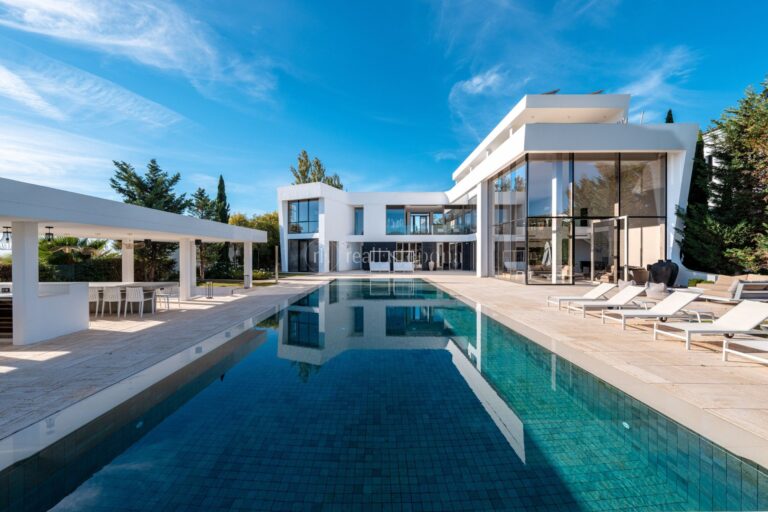 5040HFV | Villa in Benahavis – € 4,995,000 – 6 beds, 8 baths