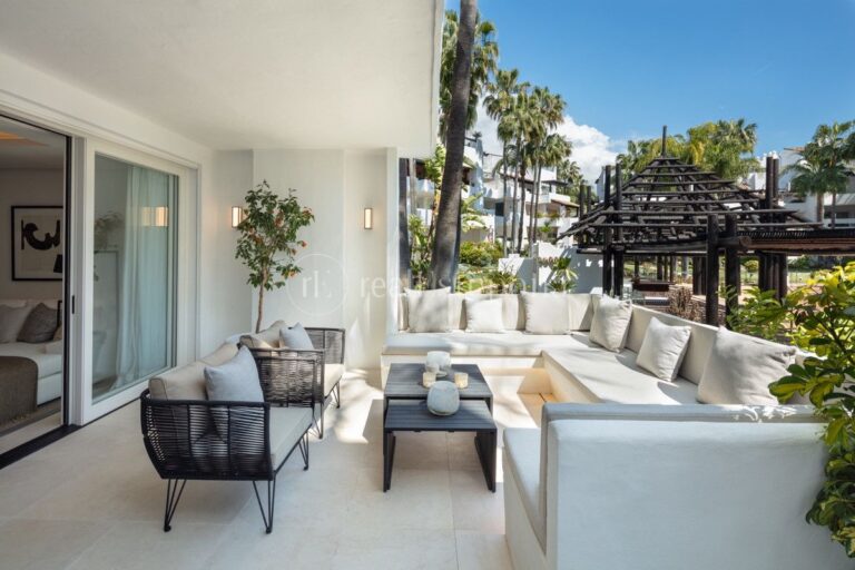 2522HFA-SV | Apartment in Marbella Golden Mile – € 4,650,000 – 3 beds, 3 baths