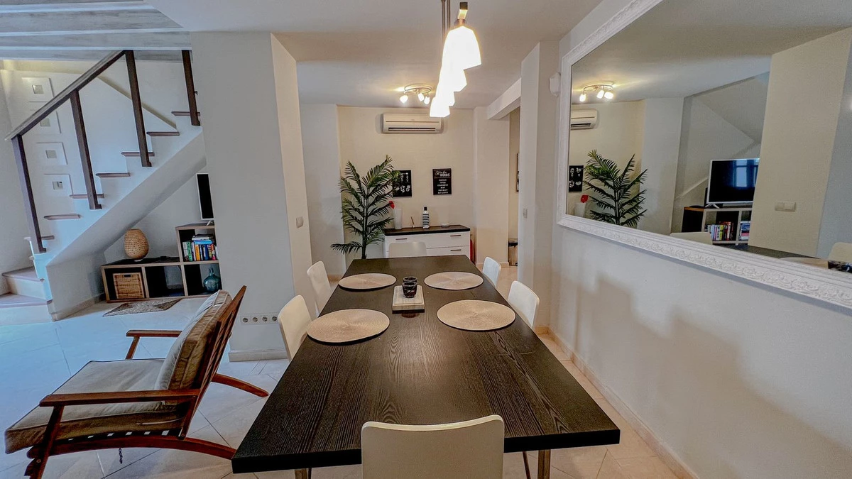 3-e898b2bb2a2fdfd06d2c39894dce8316