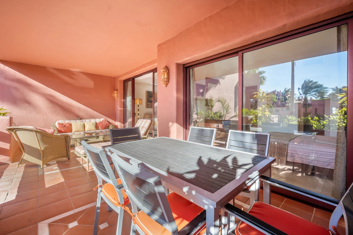 9-467d0cee5b725f3ef65f102a0c2e69c0