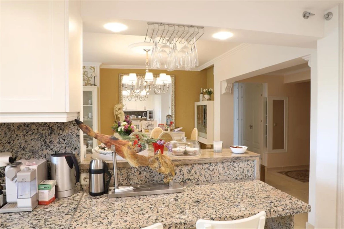 6-241328e1bcc9c0d8ce1222beb6c967a8