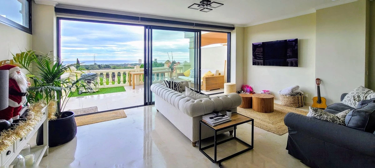 2-5bd7b9d04b45e33852eaf0ec6670150d