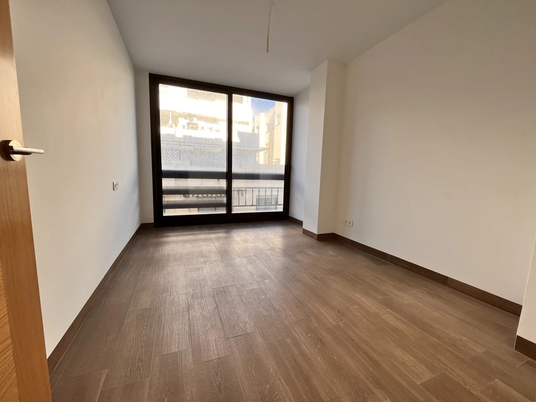 2-5bd7b9d04b45e33852eaf0ec6670150d