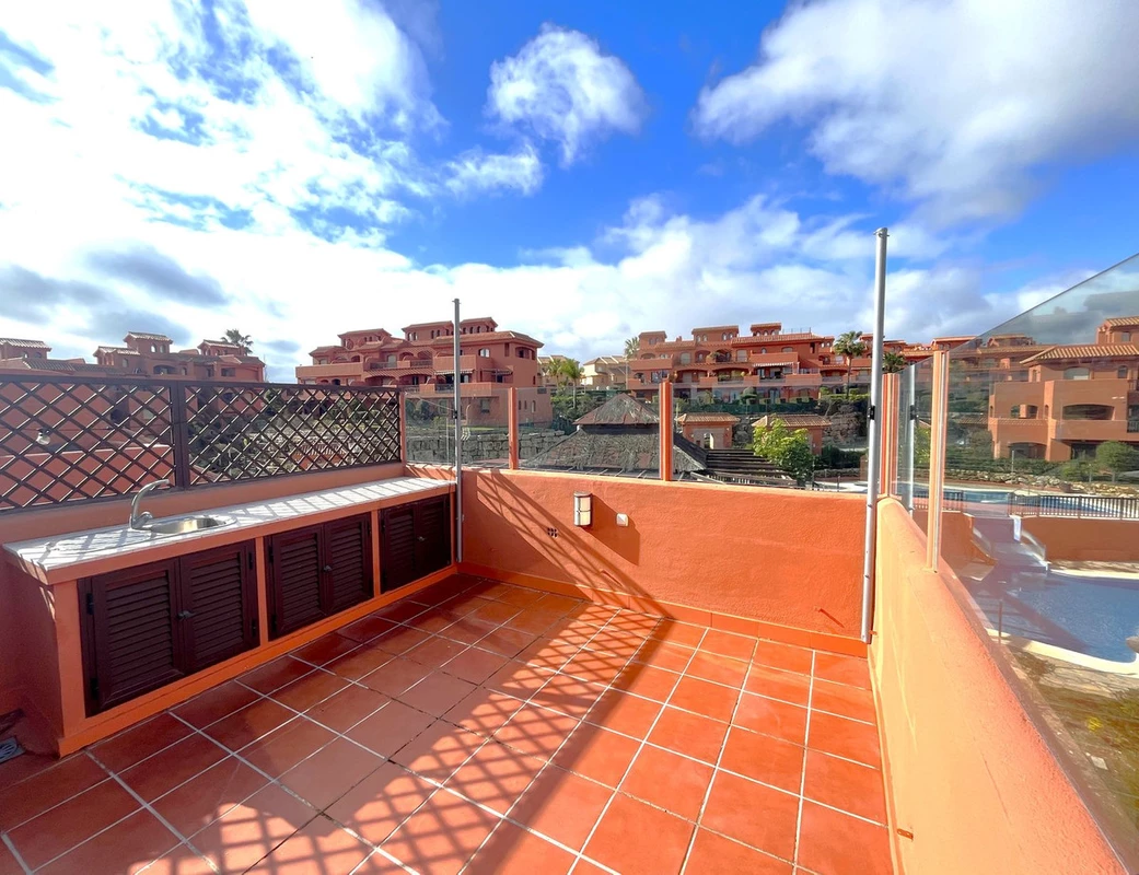 2-5bd7b9d04b45e33852eaf0ec6670150d