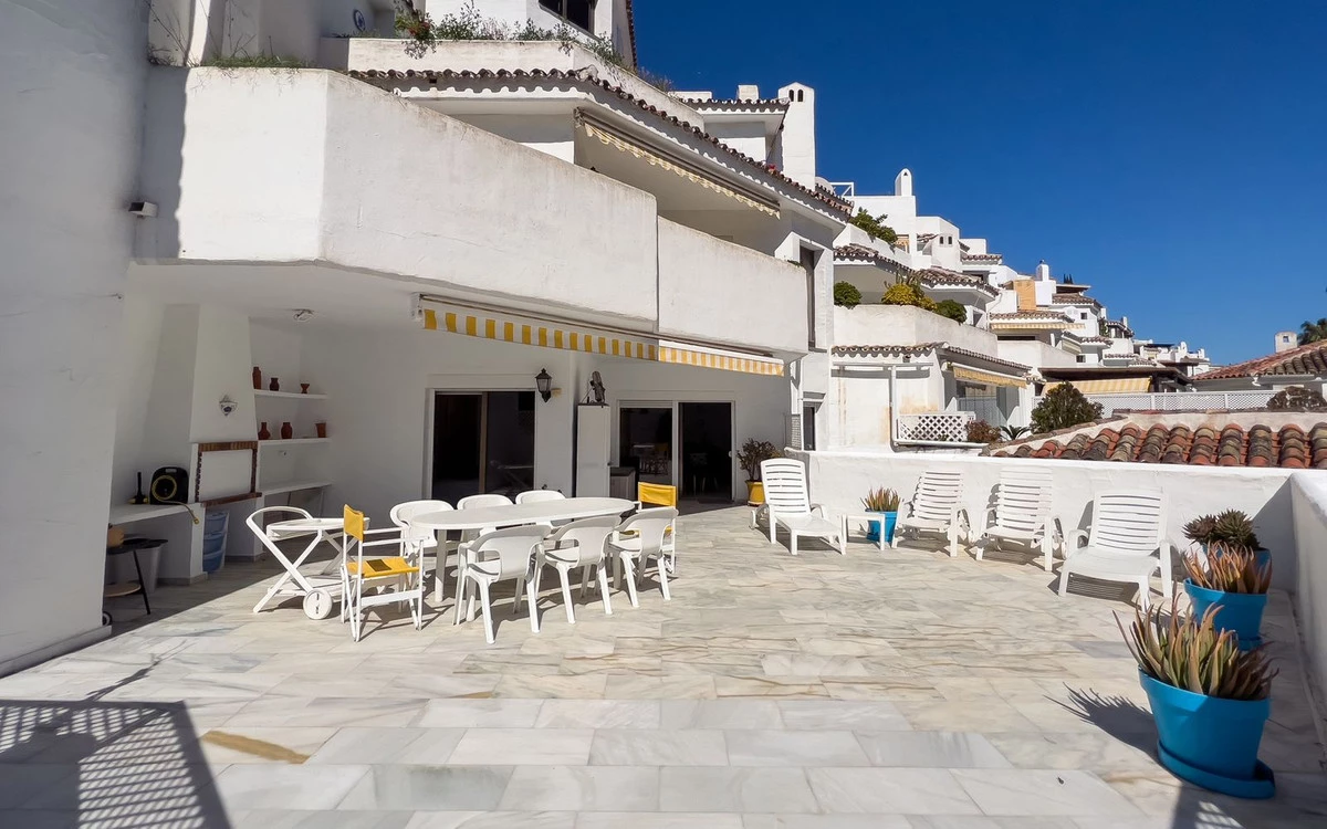 8-e64a9055bba3e77ac8aca3b893cdf826