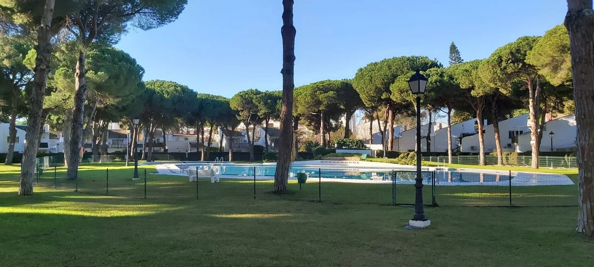 4-c23c0f86247804fa50226aecd8b0b2c8