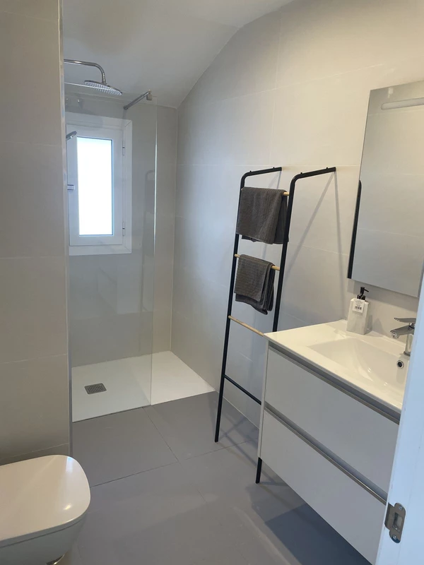 6-241328e1bcc9c0d8ce1222beb6c967a8