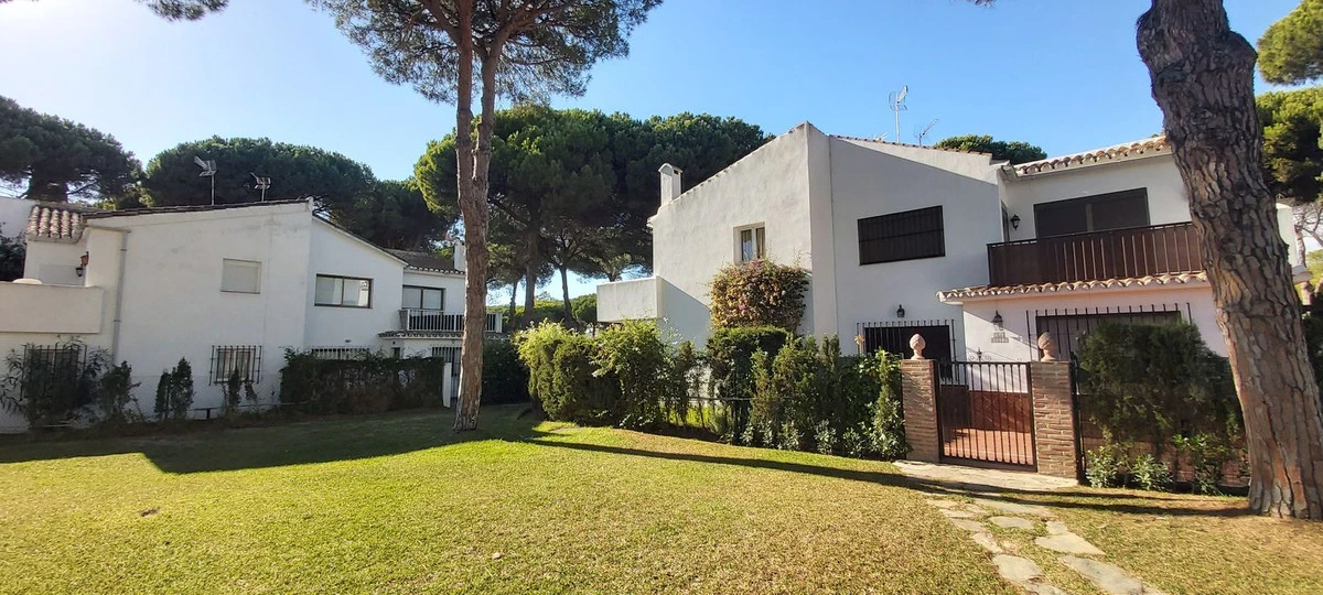 1-7980e48d732b6fc85c14b43b94d2aa54