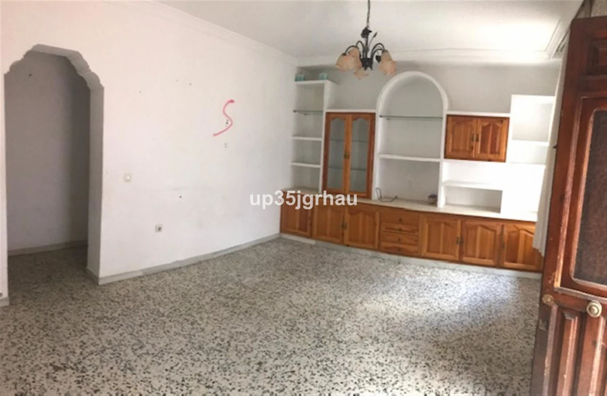 1-7980e48d732b6fc85c14b43b94d2aa54