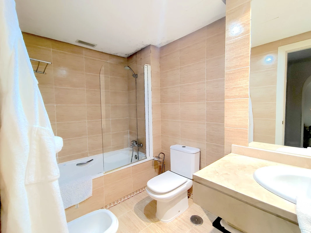 4-c23c0f86247804fa50226aecd8b0b2c8