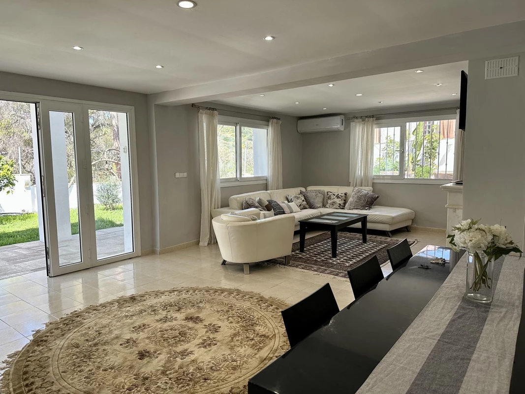 7-aa4cc561180b369757c0bb4af9886cd3