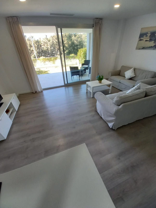 3-e898b2bb2a2fdfd06d2c39894dce8316