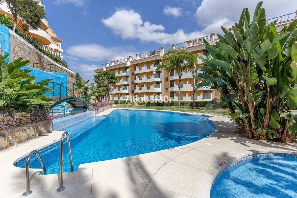 2-5bd7b9d04b45e33852eaf0ec6670150d