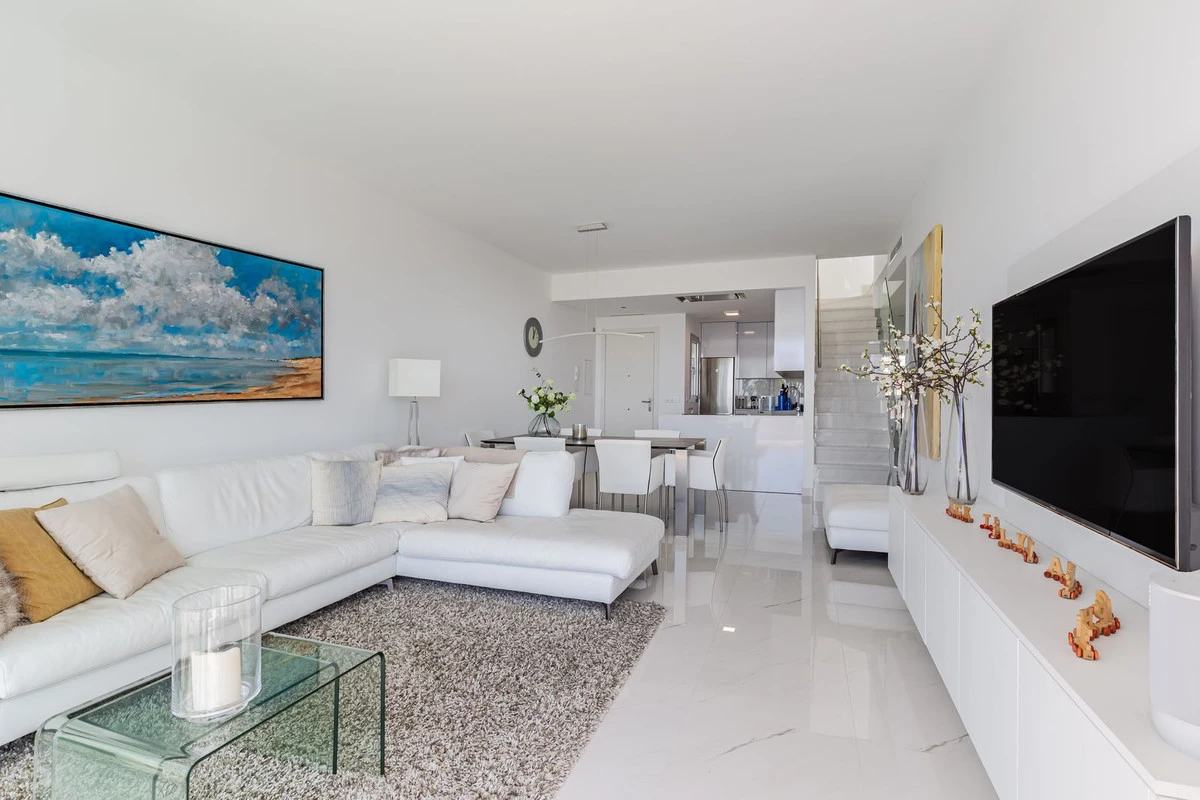 2-5bd7b9d04b45e33852eaf0ec6670150d