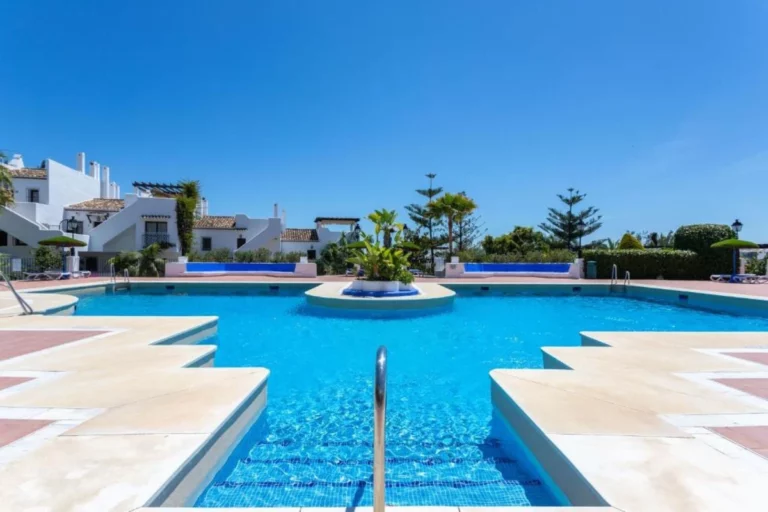 1-7980e48d732b6fc85c14b43b94d2aa54