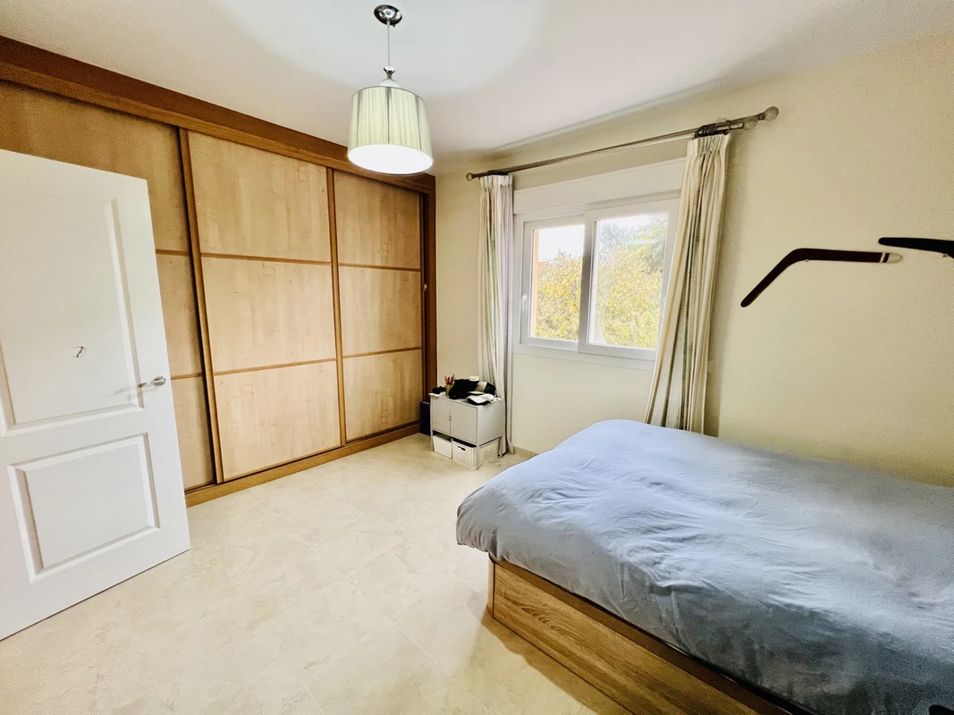 8-e64a9055bba3e77ac8aca3b893cdf826