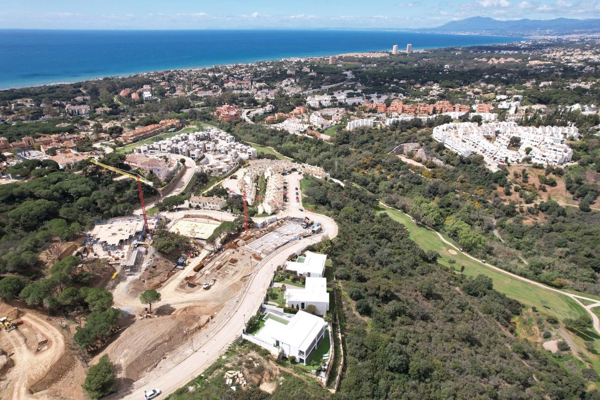 2-5bd7b9d04b45e33852eaf0ec6670150d