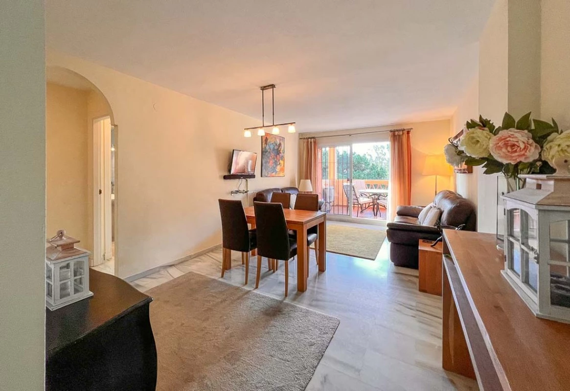 2-5bd7b9d04b45e33852eaf0ec6670150d