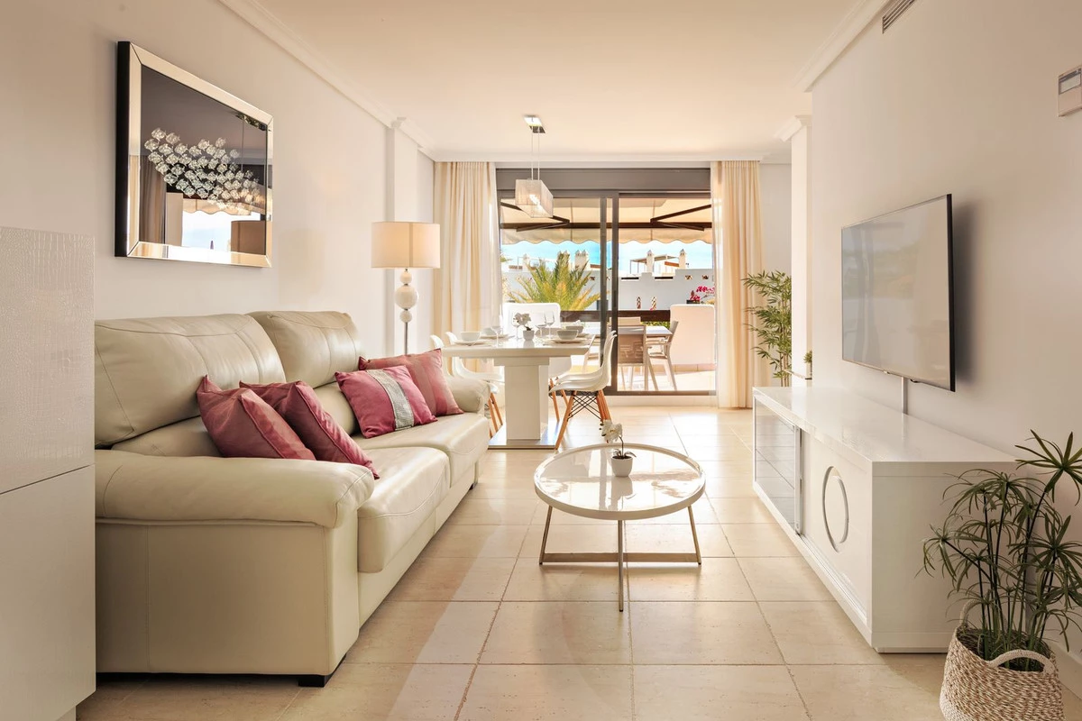 2-5bd7b9d04b45e33852eaf0ec6670150d