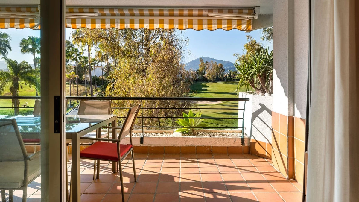 4-c23c0f86247804fa50226aecd8b0b2c8