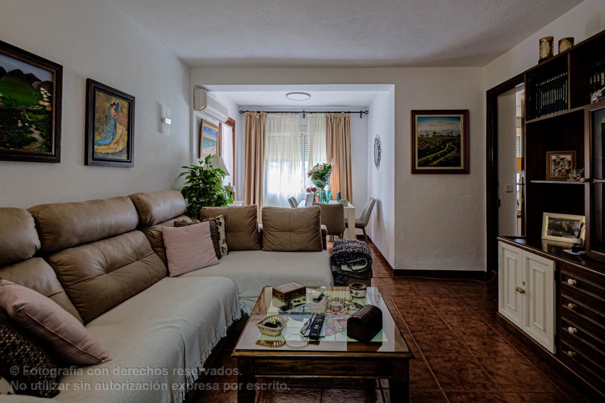 2-5bd7b9d04b45e33852eaf0ec6670150d