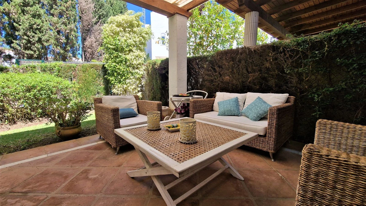 3-e898b2bb2a2fdfd06d2c39894dce8316