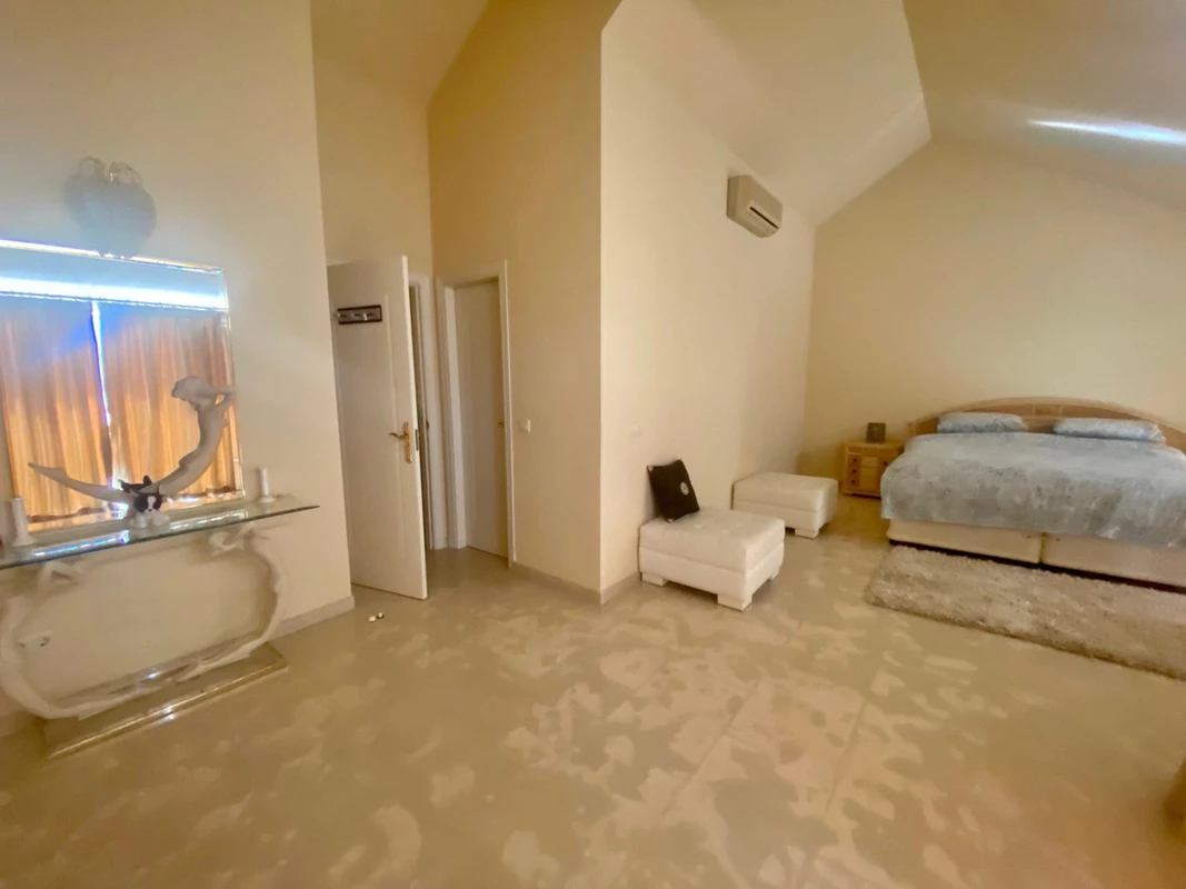 7-aa4cc561180b369757c0bb4af9886cd3